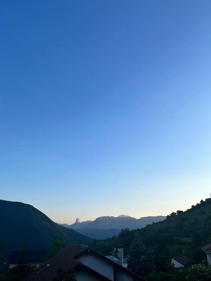 Entre Lacs Et Montagnes La Motte-Saint-Martin Экстерьер фото